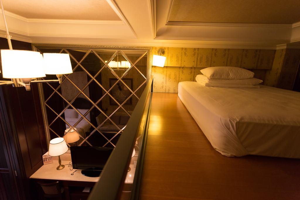 Yeoksam Artnouveau Hotel Seoul Exterior photo